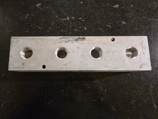 Manifold (3/4" x 4)