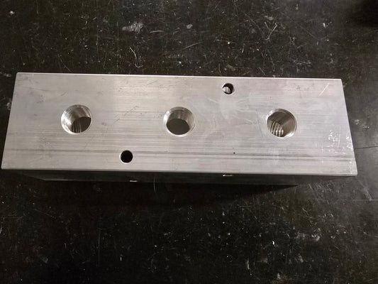 Manifold (3/8" x 3)